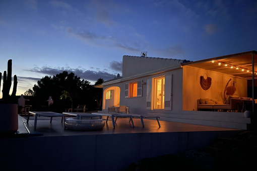 Finca la nuit