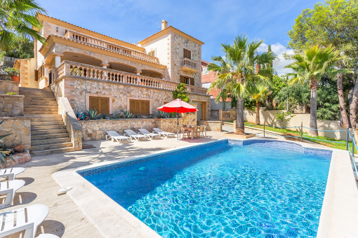 Dream property with pool in Palma