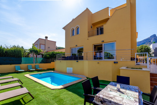 Spacious villa with pool, touristic rental license and sea views in Colonia de Santa Pere
