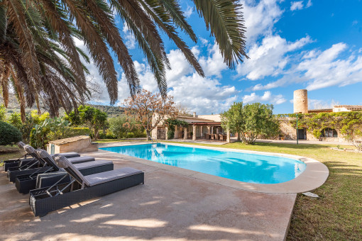 Unique finca with old mill and modern amenities near Rotana Golf in Manacor