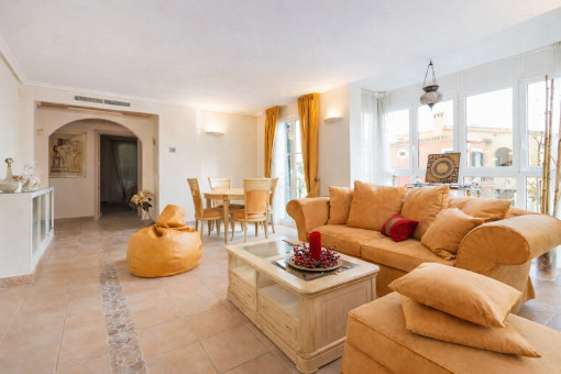 Attractive apartment in a quiet community near the Santa Ponsa beach – available for long-term rent