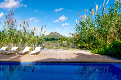 Exclusive finca estate for seasonal rental with two houses, two pools and sea views near Cala Agulla