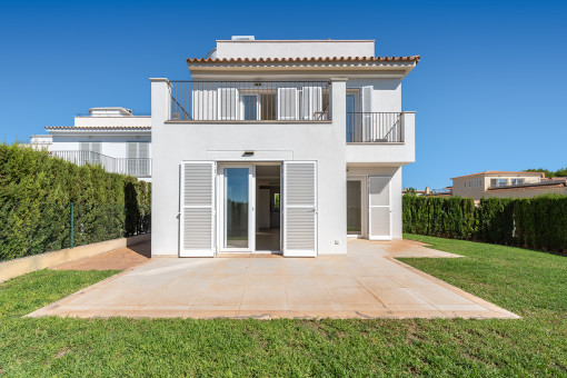 A beautiful newly built villa in Sa Rapita