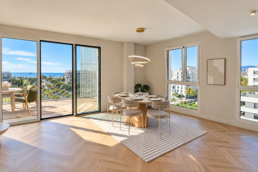 Sun, Sea & Freedom – Light-Filled New-Build Penthouse Near Portixol with Rooftop Terrace & Communal Pool